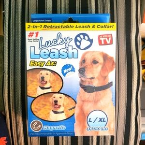 2-In-1 Retractable Dog Collar/leash - Size LARGE-XLG. NIB.
